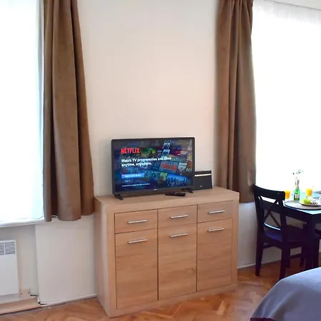 Center Apartment