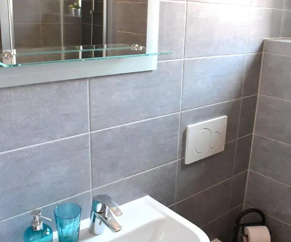 Apartament Center *