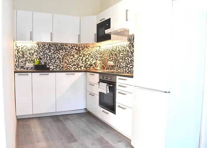 Apartament Center *
